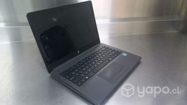 Notebook hp 4gb ram con detalle