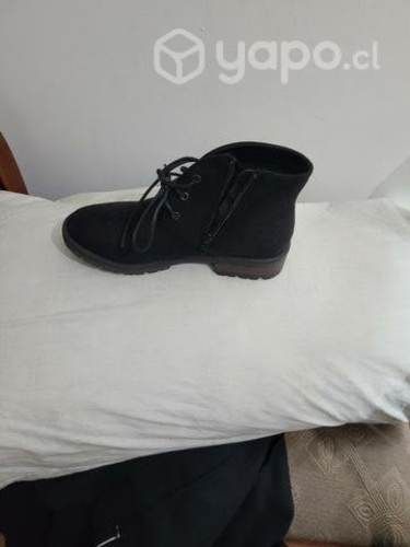 Botas negras