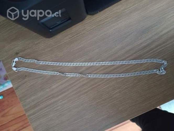 Cadena de plata