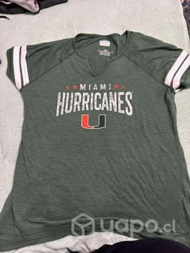 Polera verde talla L