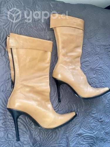 Botines y tacos CUERO 100%