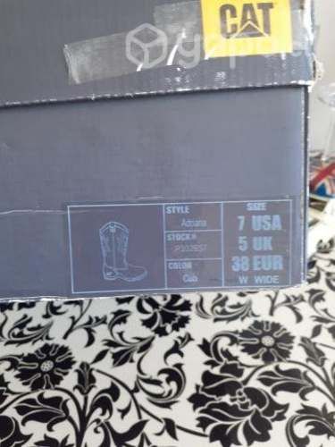 Botas Cat