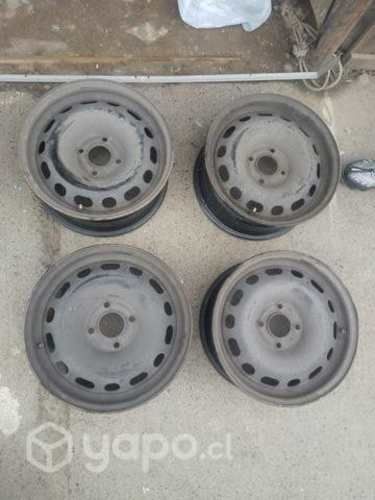 Llantas Peugeot partner citroen Berlingo