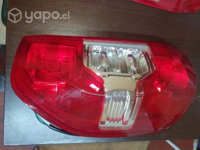 Foco trasero lexus t izquierdo o derec