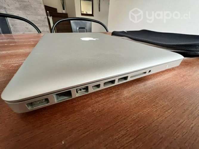 MacBook Pro + Cargador + Bolso + Microsoft Office