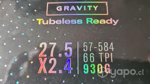 Hutchinson Griffus TanWall 2.4/2.5x27.5, Par Nuevo