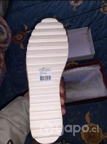 Zapatos hush puppies