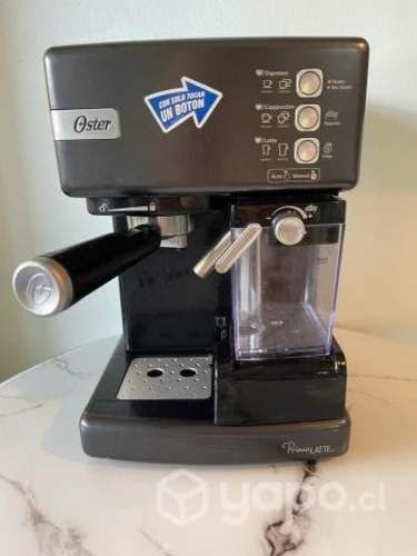 Cafetera Oster (capsulas y cafe de grano)