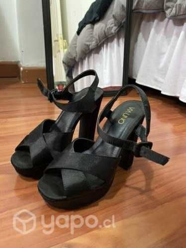 Tacos de fiesta casi nuevos talla 38