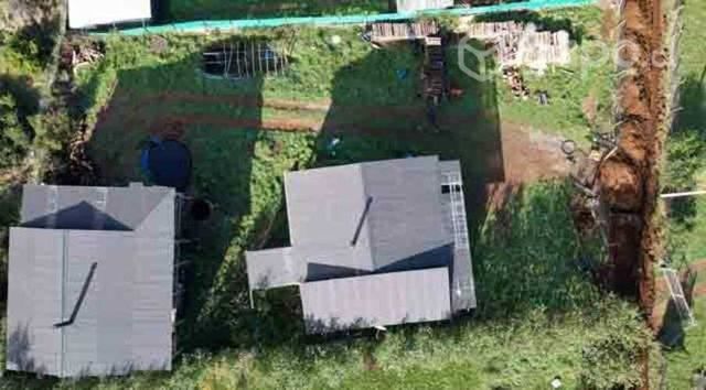 Propiedad con casa y vista al mar