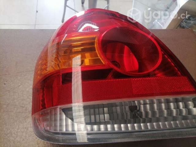 Lado izquierdo Toyota ecco 2003 al 2005