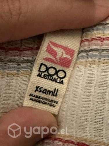 Polera dio Australia