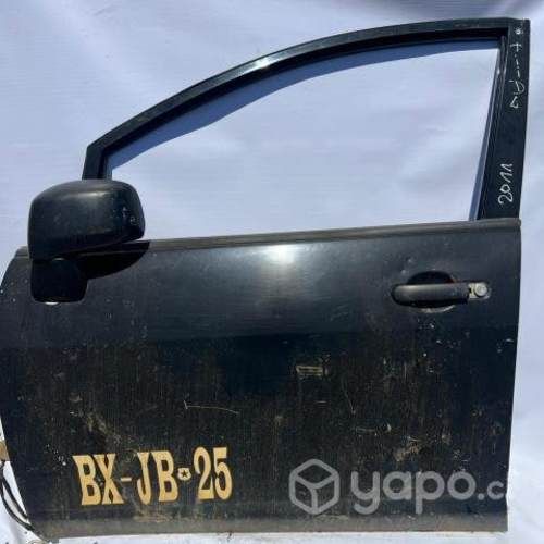 Puerta delantera Izquierda Nissan Tiida 2011
