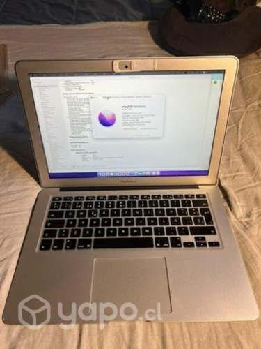 MacBook Air 2017 impecable (1TB Intel i5 8GB RAM)