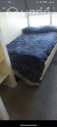 Habitación semi amoblada a dama sola