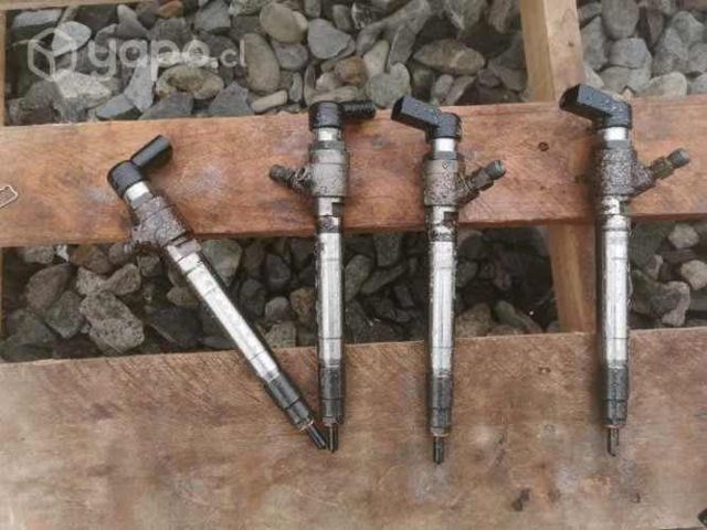 Inyectores mazda bt50 año 2019 4x4, impecables