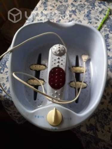 Maquina para lavado y masaje de pies