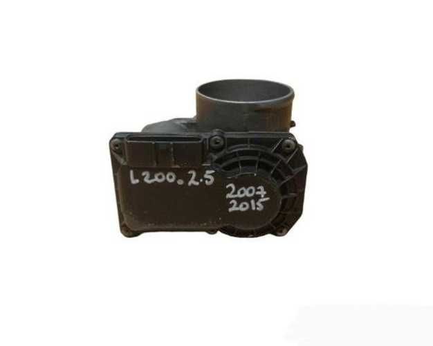 Cuerpo de Aceleración Mitsubishi L