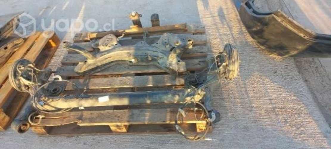 Cuna de motor (subchasis) suzuki dzire