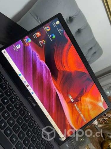 Notebook Asus como nuevo