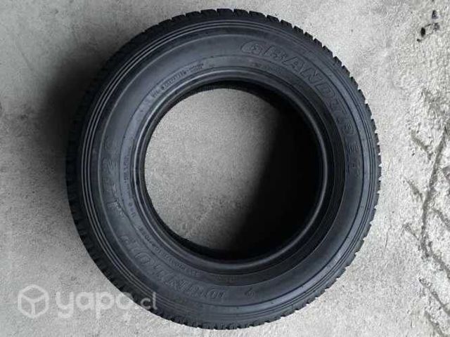 Neumáticos Dunlop 225/70 R17 Nuevos