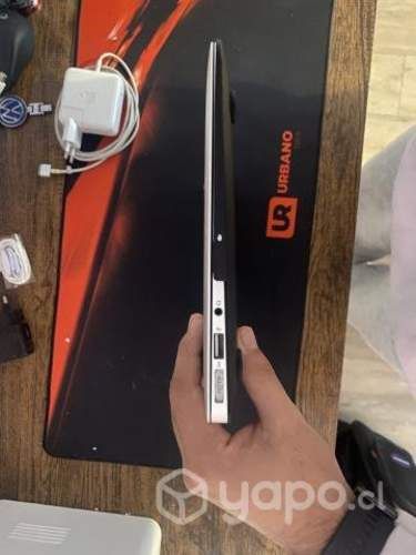 MacBook Air 11¨. Excelente estado