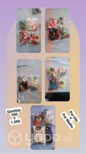 Frutos secos y Gomitas