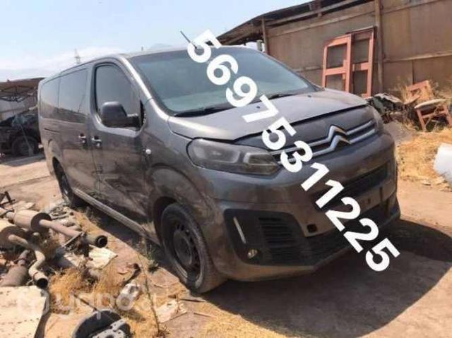 Puerta derecha citroen space tourer expert