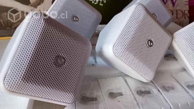 Parlantes Satelitales SoundWare XS BostonAcoustics