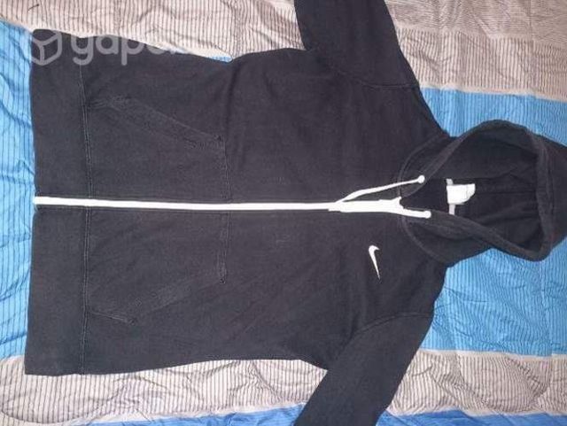 Poleron nike