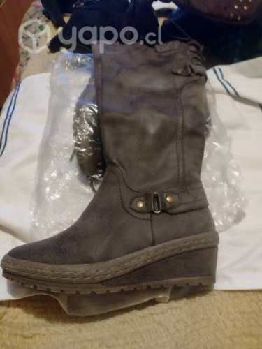 Botas nuevas