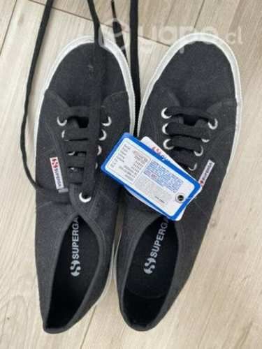 Zapatillas superga nuevas (etiqueta)