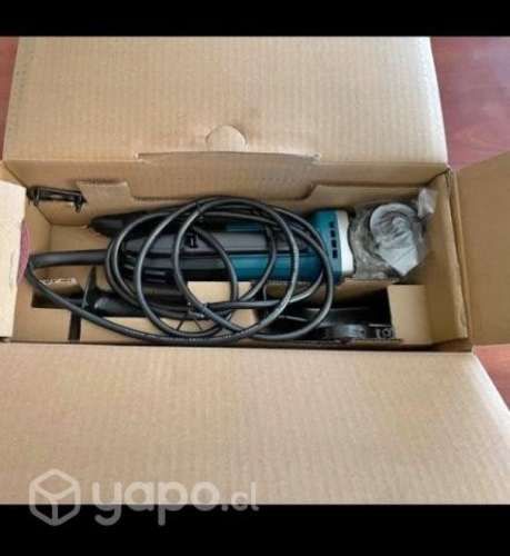 Esmeril angular makita 4