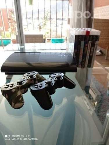 Play statión 3+8 juegos+2 controles y accesorios