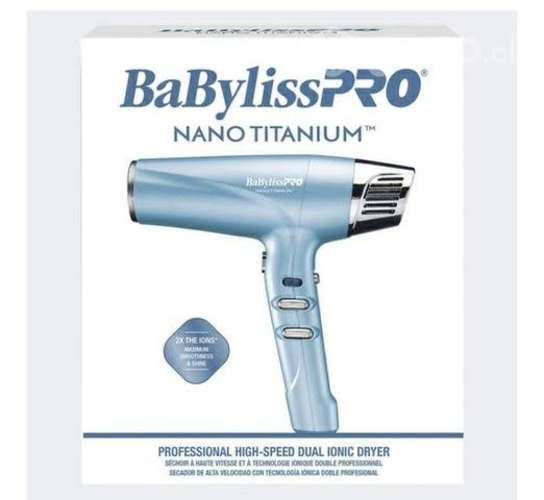 Secadores, cepillo secador, tijeras y plancha