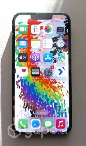 IPhone 13 excelentes condiciones 10/10 por renovac