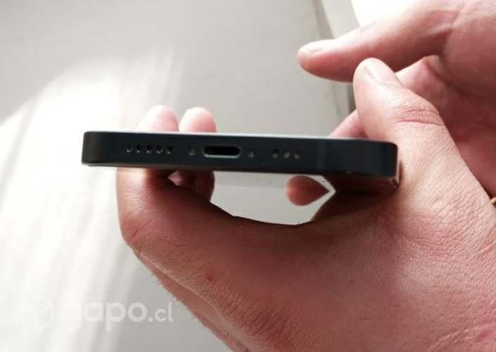 IPhone 13 excelentes condiciones 10/10 por renovac