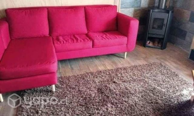 Sofá seccional rojo