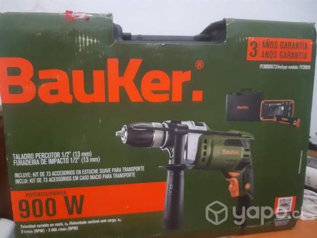 Taladro percutor eléctrico 13 mm 900W Buker