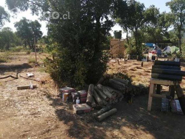 Terreno Viches con casa para terminar Cesión