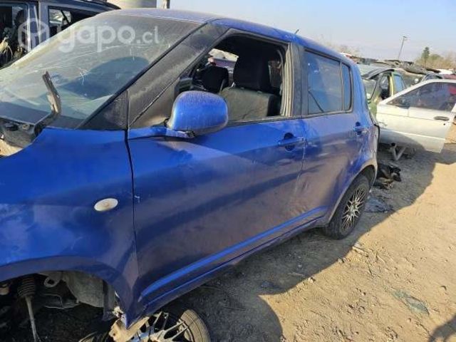 Puerta suzuki swift 2007