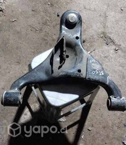 Bandeja inferior derecha mazda bt50