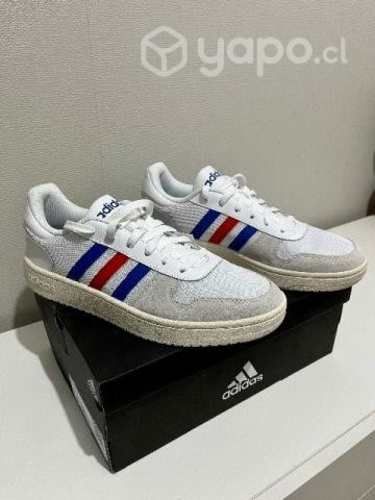 Zapatillas adidas hoops 2.0