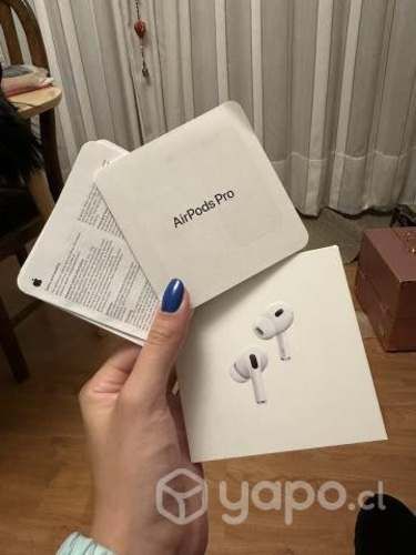 Caja vacía airpods pro