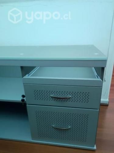 Lateral de vidrio y madera