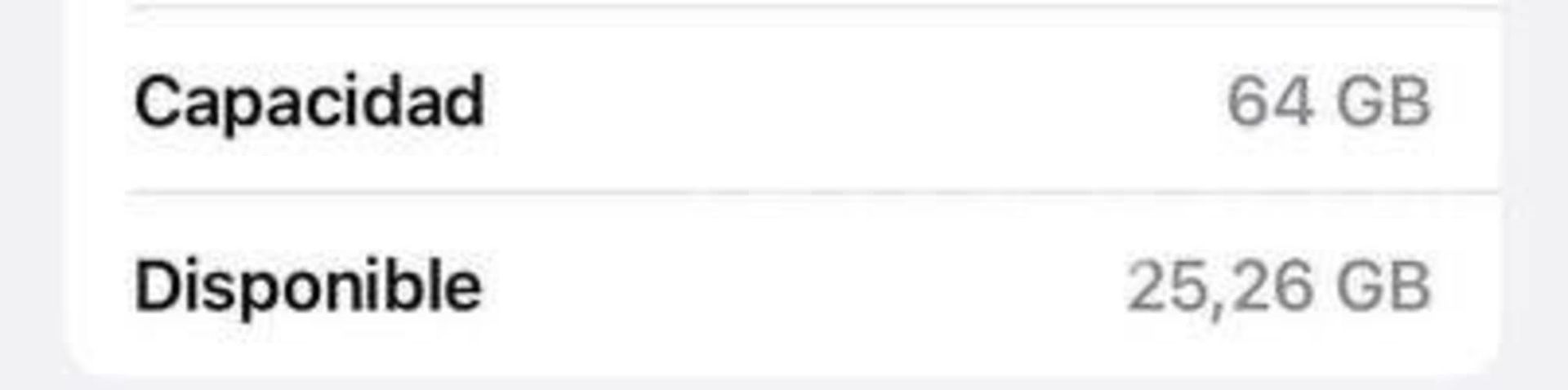 IPhone 8 con pantalla trizada