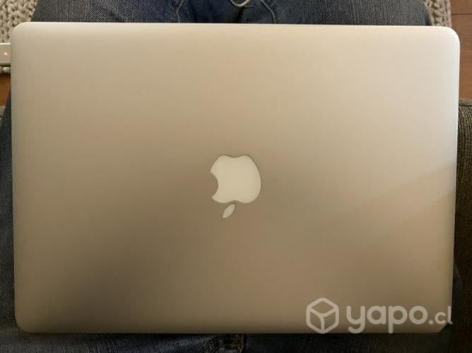 Macbook Air 13-inch Early 2014 4GB Core i5 250.000