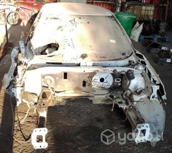 Techo, Pilares, Cola (MGA001) MG 3 STD 1.5 Mec