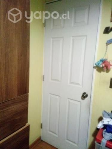 Puerta blanca 200x70 cms con manilla