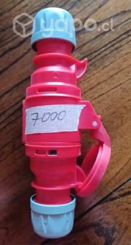 Enchufe 5x16 volante